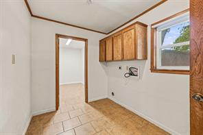 140 E Plum Avenue - Photo 10