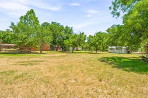 140 E Plum Avenue - Photo 17
