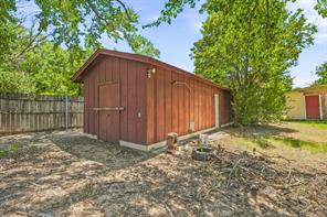 140 E Plum Avenue - Photo 21