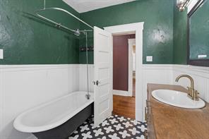 2111 Washington Avenue - Photo 7