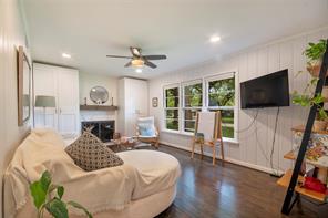 1200 Barker Street - Photo 12