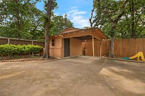 1200 Barker Street - Photo 27