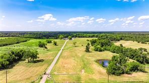 18 County Road 3512 - Photo 2
