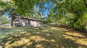 501 S Perry Street - Photo 3
