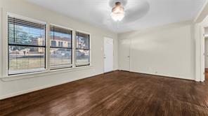 501 S Perry Street - Photo 5