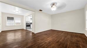 501 S Perry Street - Photo 6