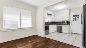 501 S Perry Street - Photo 9