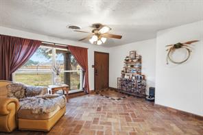 1670 Alexander Road - Photo 3