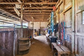 1670 Alexander Road - Photo 30
