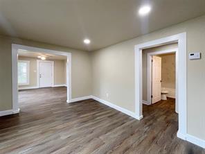 1107 Hall Street - Photo 12