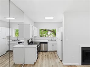 7126 Holly Hill Drive - Photo 3