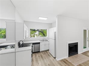 7126 Holly Hill Drive - Photo 4