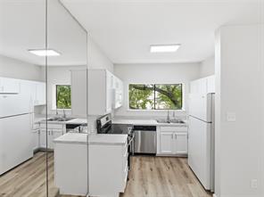 7126 Holly Hill Drive - Photo 8