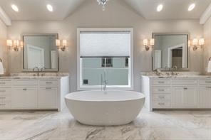 3017 Southwestern Boulevard - Photo 13