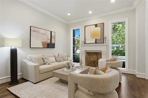 3017 Southwestern Boulevard - Photo 4
