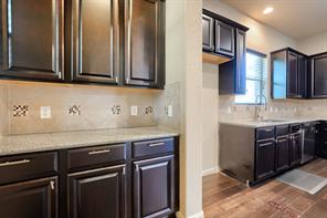 12372 Payne Street - Photo 14