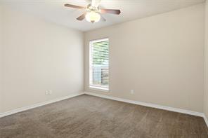 612 N Avenue C - Photo 14