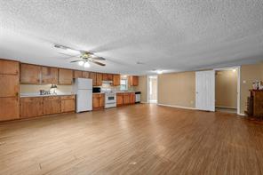 4704 Williams Road - Photo 6