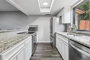 2059 Embassy Way - Photo 11