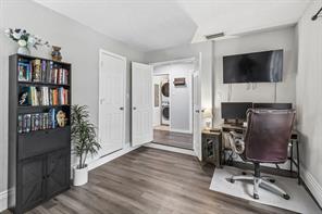 2059 Embassy Way - Photo 14