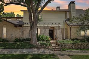 2059 Embassy Way - Photo 3