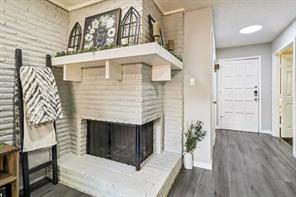 2059 Embassy Way - Photo 9