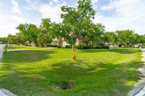 9709 Divot Drive - Photo 1