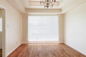 6809 Fawn Valley Place - Photo 4