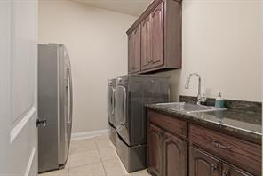 1913 Arrington Court - Photo 21