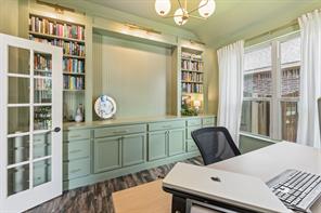 609 Fox View Drive - Photo 1