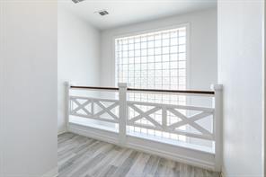 1307 W Abram Street - Photo 4