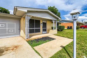 1405 Oak Grove Road - Photo 1