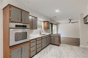 1405 Oak Grove Road - Photo 11