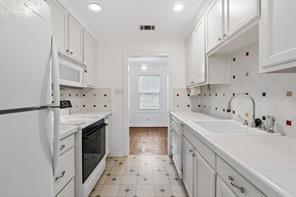 2218 Mountain Lake Road - Photo 9