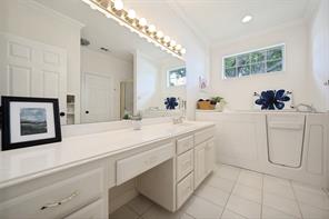 1105 Ellison Park Circle - Photo 16