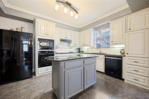 1105 Ellison Park Circle - Photo 9