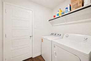 421 Sussex Drive - Photo 21