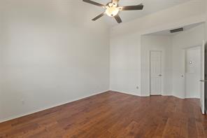 2949 Jowett Drive - Photo 16