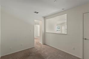 2949 Jowett Drive - Photo 34