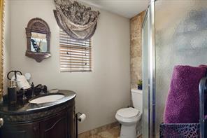 951 FM 1476 - Photo 15