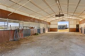 951 FM 1476 - Photo 17