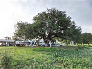 951 FM 1476 - Photo 34