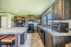 460 County Road 1260 - Photo 6