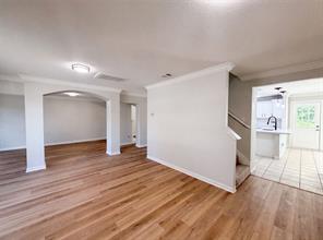 6878 Genevieve Drive - Photo 6