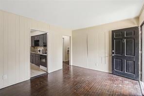 6632 Emhouse Street - Photo 4