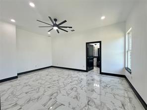 127 Valley Meadows Drive - Photo 12