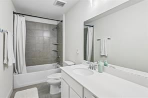 721 Saint Lawrence Drive - Photo 32