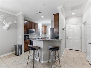 676 S Charles Street - Photo 11