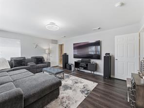 676 S Charles Street - Photo 27