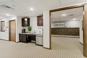 8381 Davis Boulevard - Photo 26